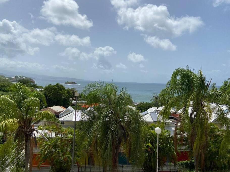 Studio Paisible Avec Piscine, Pas Loin De La Plage La Trinité Exterior foto