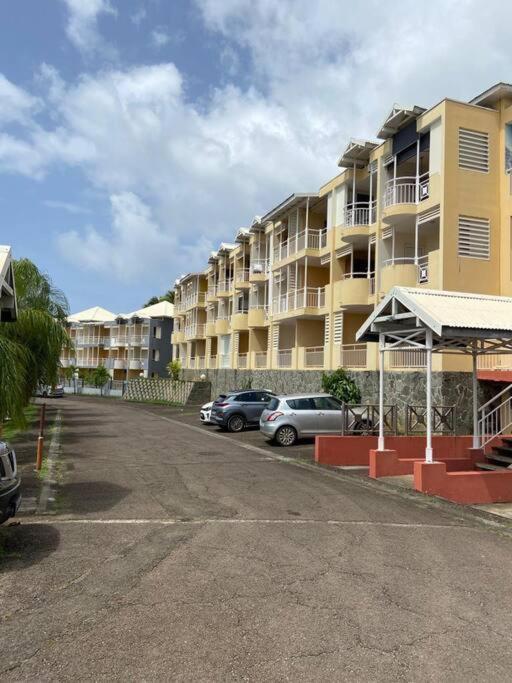 Studio Paisible Avec Piscine, Pas Loin De La Plage La Trinité Exterior foto