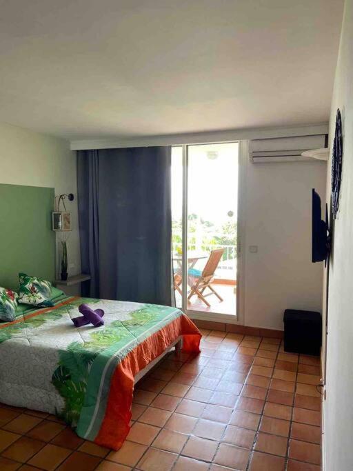 Studio Paisible Avec Piscine, Pas Loin De La Plage La Trinité Exterior foto