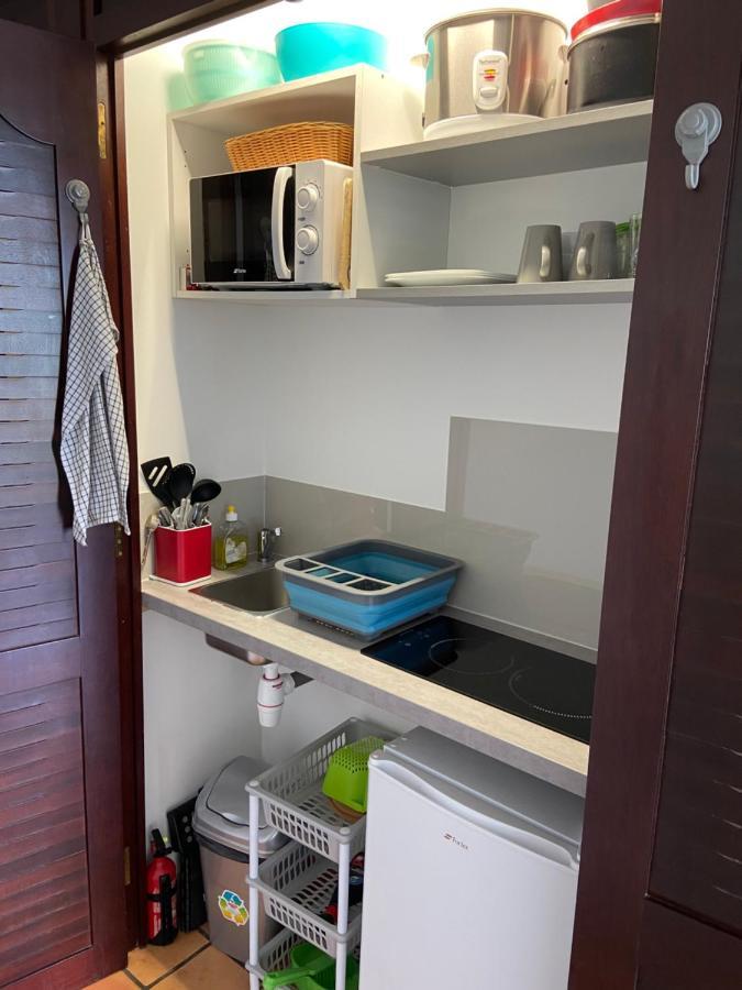 Studio Paisible Avec Piscine, Pas Loin De La Plage La Trinité Exterior foto